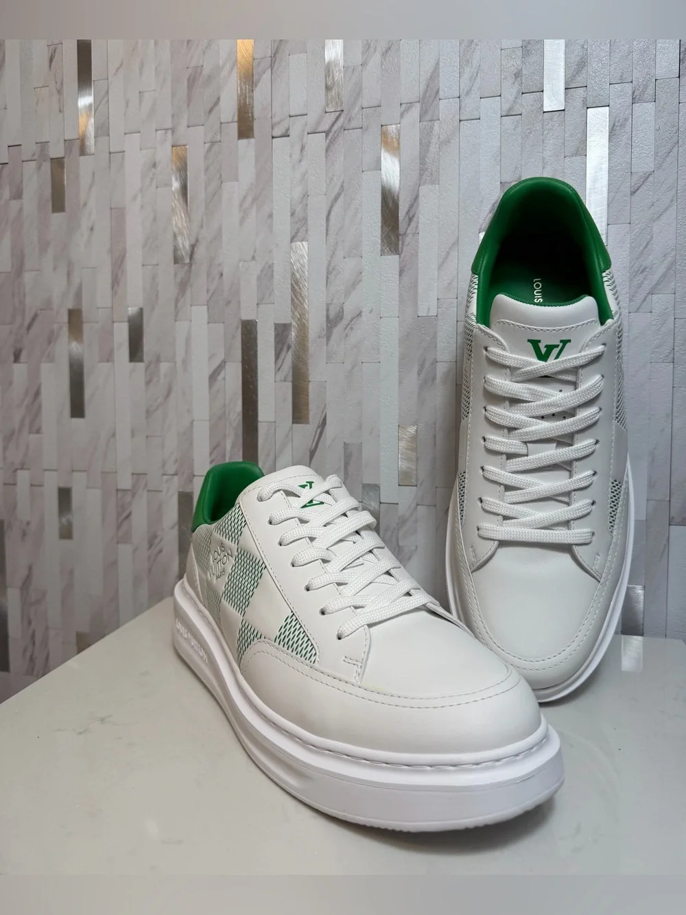 🍀Louis Vuitton Men’s Beverly Hills Giant Damier White/Green Sneakers 7.5UK/9US